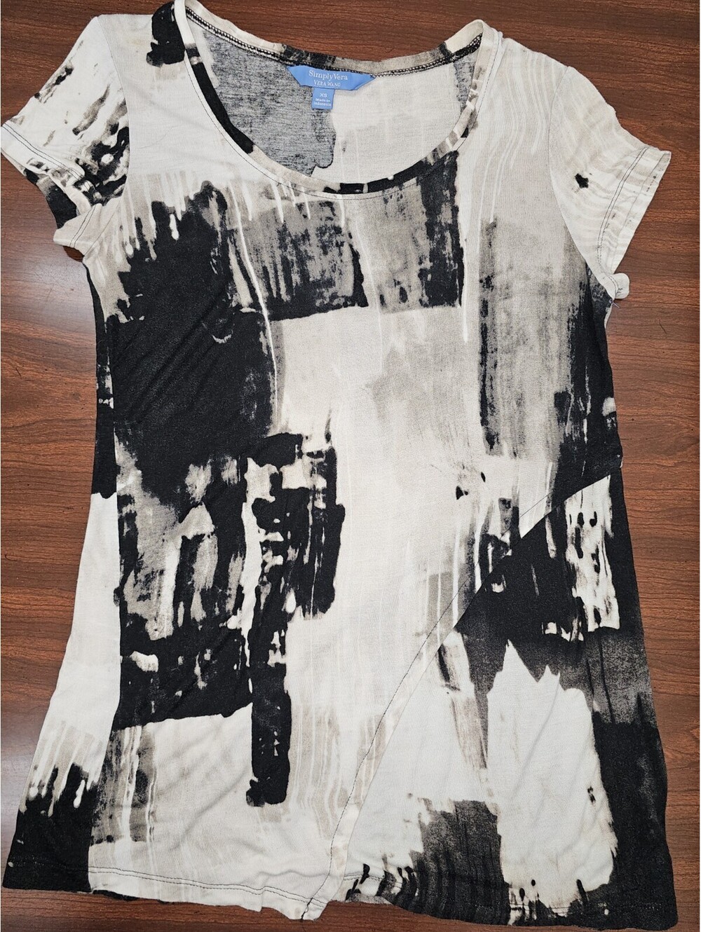 Simply Vera Vera Wang Womens XS Abstract Black White Tunic Top Short Sleeve